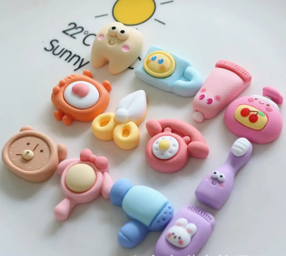 

100pcs Flatback Resin Daily Necessities Cabochon Alarm Clock Fan Toothpaste Scissors DIY Scrapbooking Crafts Dollhouse Accessory