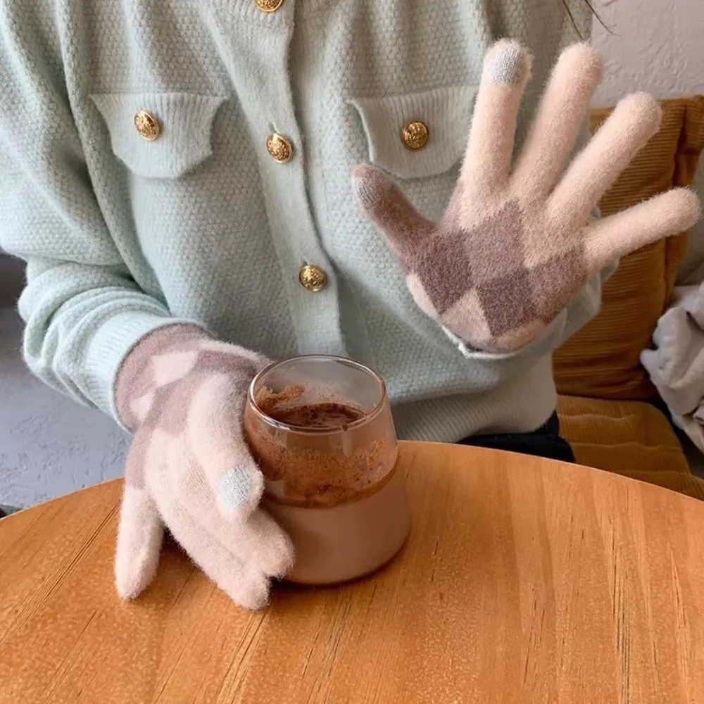 Polyester Winter Cycling Gloves Touch Screen Windproof Mittens