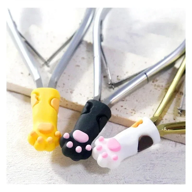 1Pcs Nipper Cover Protective Sleeve for Nail Cuticle Scissors Manicure Pedicure Tools Dead Skin Tweezers Cap Mini Scissors Case