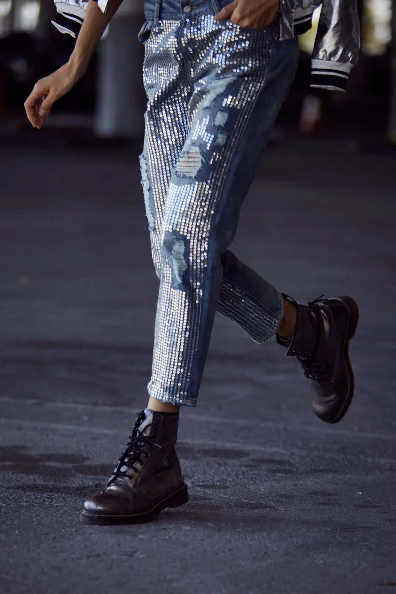 Sequined Jeans Women Mid Waist Straight Denim Pants Women Ankle Length Ripped Jeans Femme Hole Washed Distressed Denim Trousers women's clothing stores