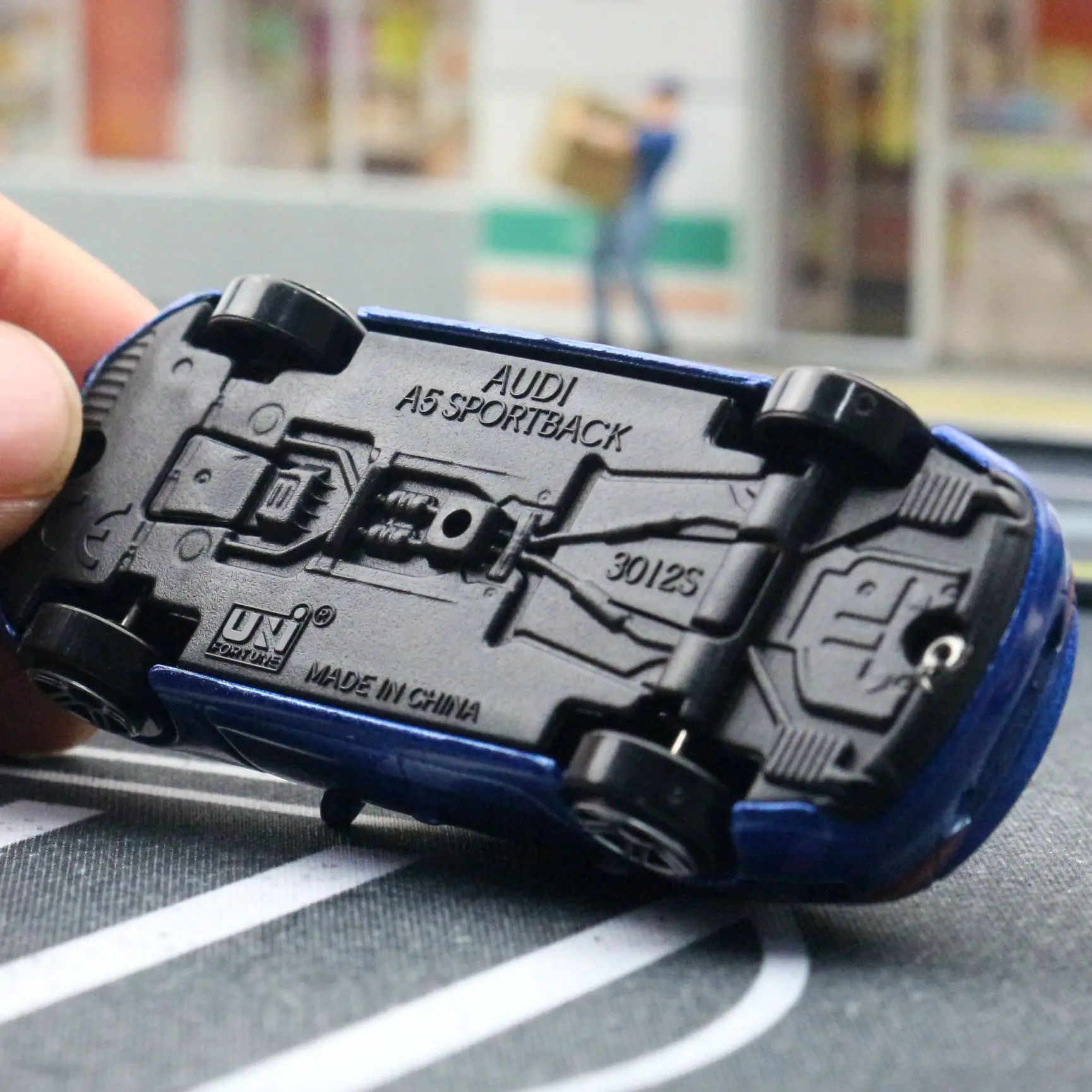 Audi A5 Sportback ミニカー Audi A8 ミニカー 1/64 Audi A5 Sportback, 1:64 Diecast Super Sport Toy Car