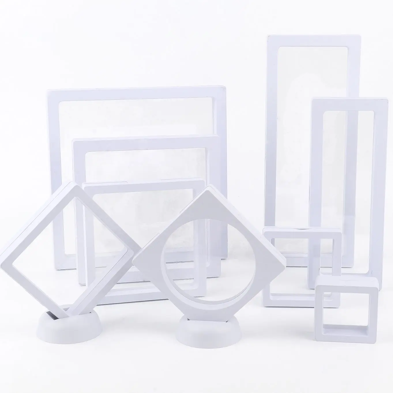 1Pcs White 3D Floating Display Case Stands Holder Plastic Suspension Storage for Pendant Necklace Bracelet Ring Jewelry Case