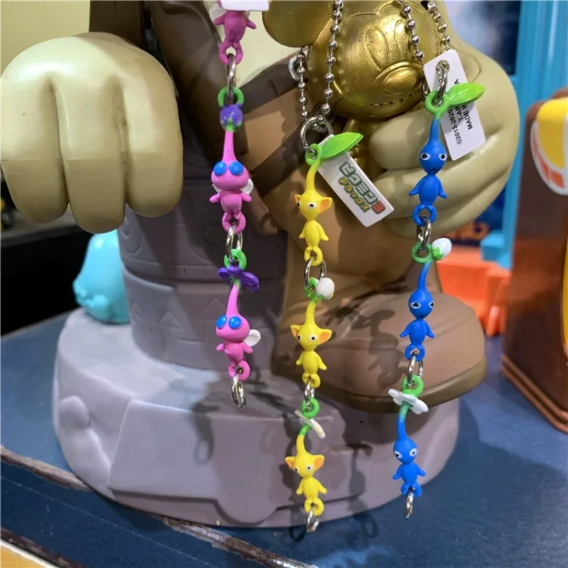 

Cartoon PIKMINA Figure Bag Pendant Keychain Fantasy Figurines Ornaments Accessories Collection Toy