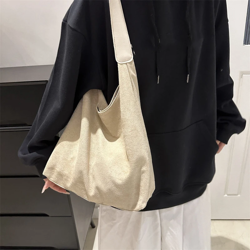 Vintage Women's Bag Large Capacity Suede Shoulder Bag Solid Color Simple Design Casual Commuter Shopper Tote