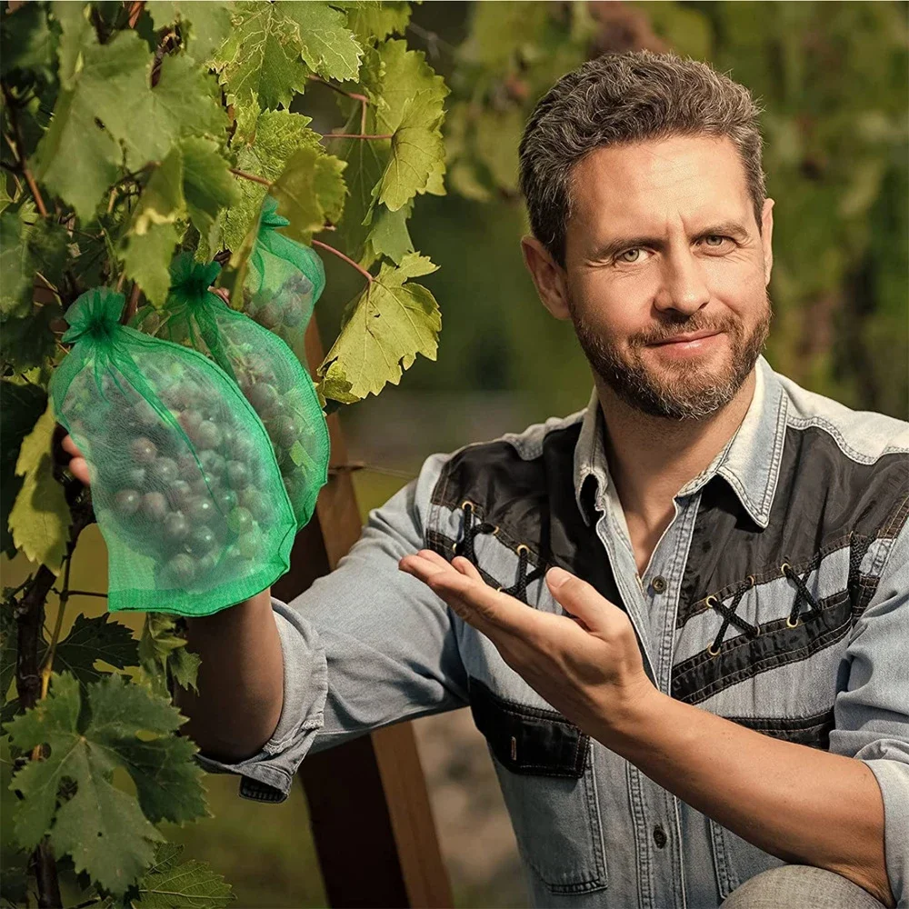 Description Picture 4 of item50-500PCS Grapes Fruit Protection Bags Tree Grow Bags Netting Mesh For Strawberry Plant Gift Organza Bags Anti-Bird Garden Tool