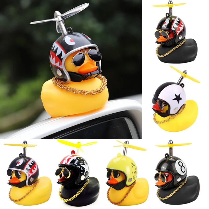 

Broken Wind Rubber Duck With Helmet Pendant Black/Yellow Duck Road Bike Motor Helmet Riding Bicycle Accessories Car Decoration