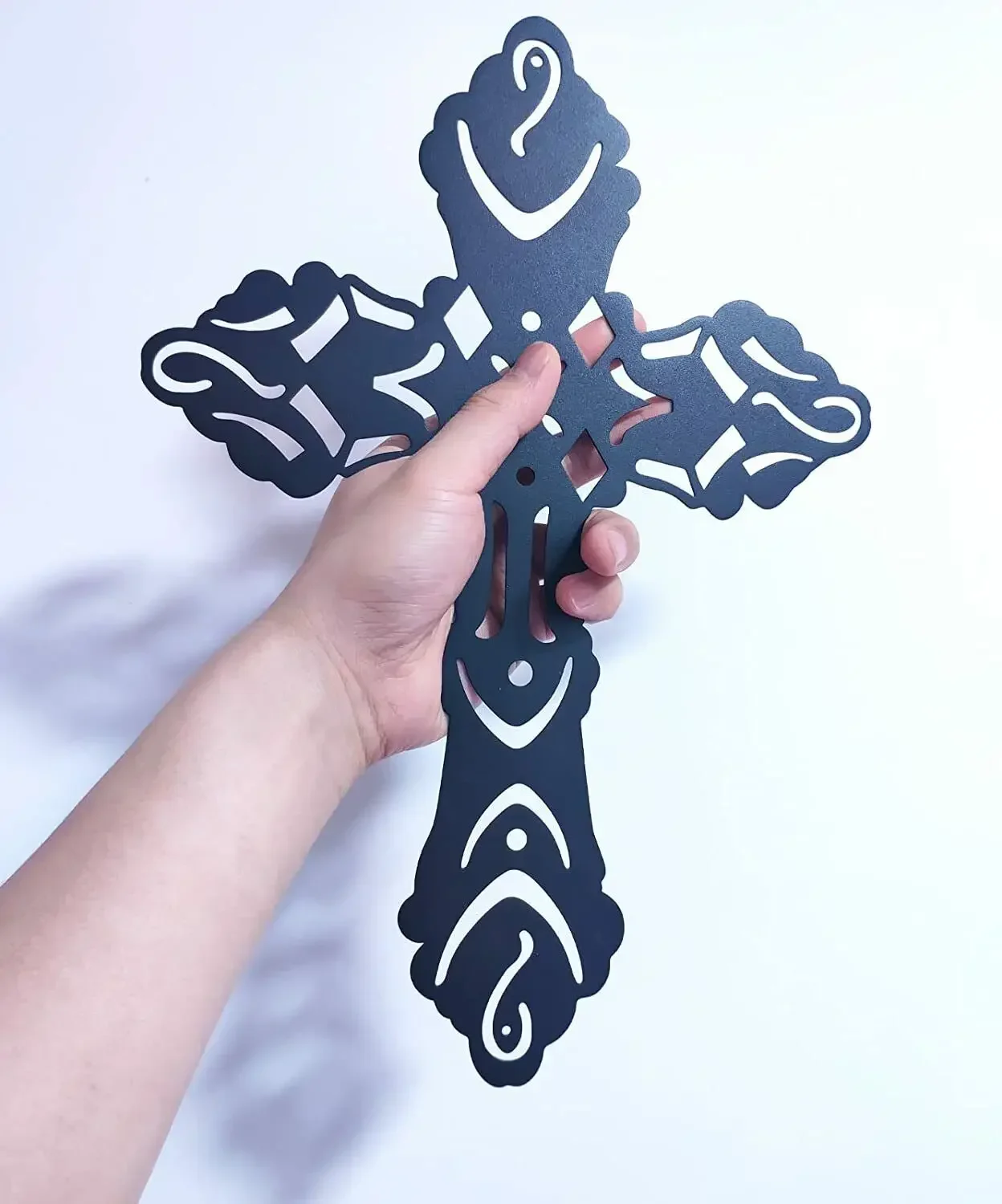 

Iron Art Metal Decorative Cross for The Wall, Christian Religious Crucifix for Home Decor Wall decoration Hanging Wall Art