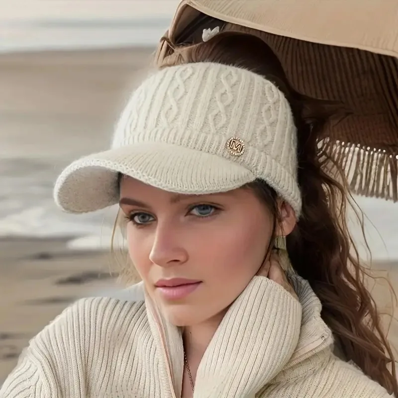 Autumn and Winter Woolen Duck Tongue Cap Teenage Fashion Versatile Female Leakage Ponytail Outdoor Padded Warm Knitted Cap