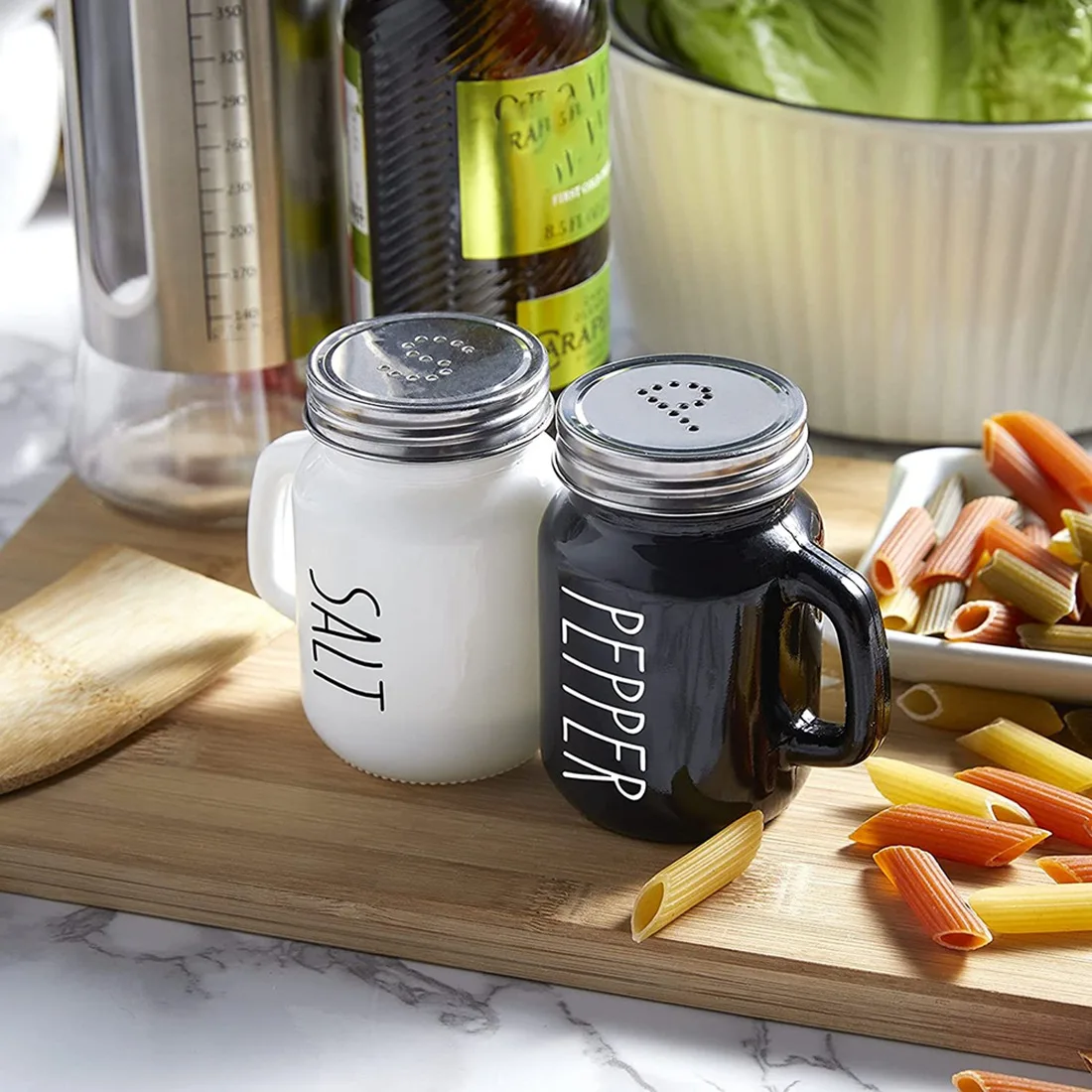 https://ae01.alicdn.com/kf/S6be62e849de446a7ab0a755cad459ec2T/Farmhouse-Salt-and-Pepper-Shakers-Set-4-Oz-Cute-Salt-Pepper-Shaker-Modern-Farmhouse-Kitchen-Decor.jpg