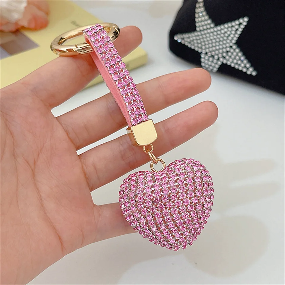 Sxutop 2 Pezzi Portachiavi per Auto Donne Portachiavi a Forma di Cuore Scintillanti Portachiavi in Pelle con Strass Car Key Fob Fascino accessori per
