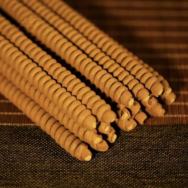 48,5 Cm -Es Forgó Füstölő Botok Természetes Nagy Szantálfa A Buddha Templomi Bambusz -Bot Füstölnek - Image 4