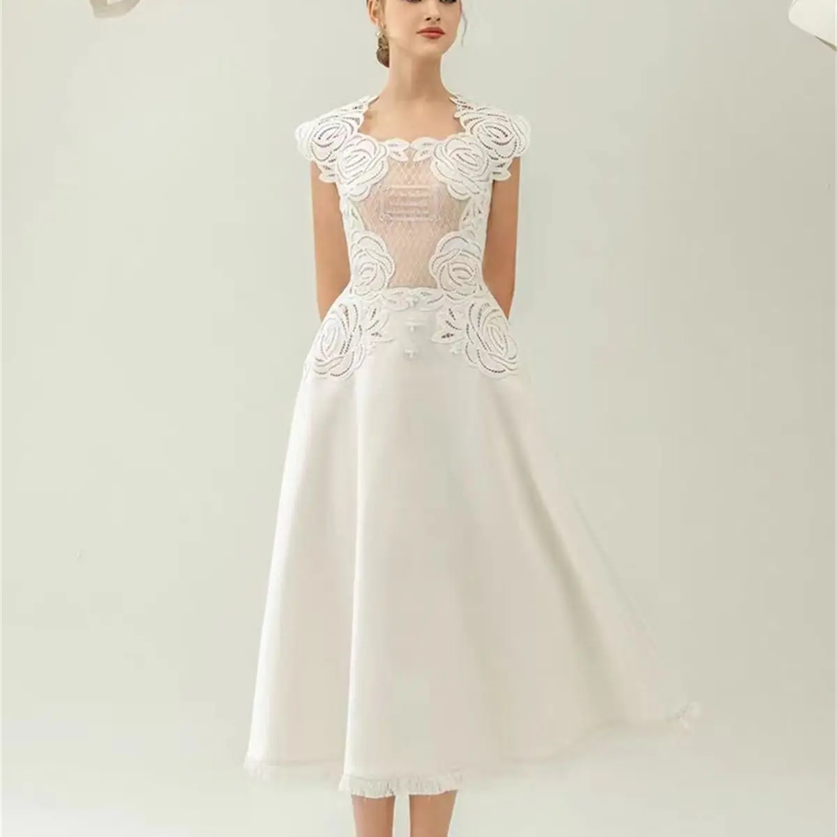 

A-Line Evening Dress For Special Occasions Square Neck Lace Openwork Flowers White Sleeveless Simple Little White Dress 2023 New