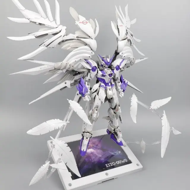 ヒューマンメイド　WHITE TIGER SNOW DOME HUMAN MADE - SEASON 24 “HOLIDAY” カプセルコレクション発売の