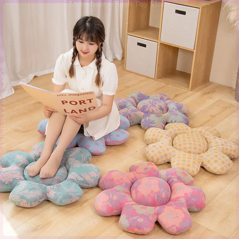 Рисунок 6 - Ткань с имитацией принта семь лепестков