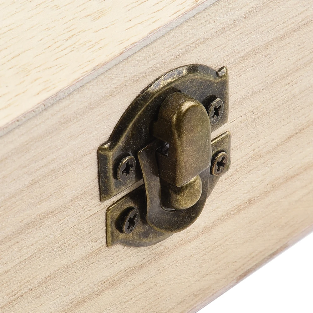 

Retro Locking Wood Storage Box Decorative Case For Home Or Office Wooden Box With Hinged Lid Keepsake Holder With Lock