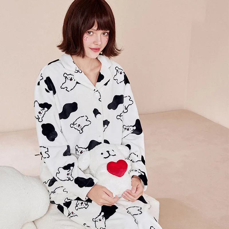

Kawaii Sanrioed Cinnamoroll Autumn and Winter Thickened Warm Coral Velvet Pajama Set Cute Cartoon New Style Home Clothes