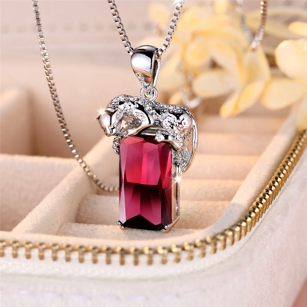Luxury Female Crystal Green Zircon Stone Sqaure Pendant Necklace Vintage Silver Color Wedding Jewelry For Women