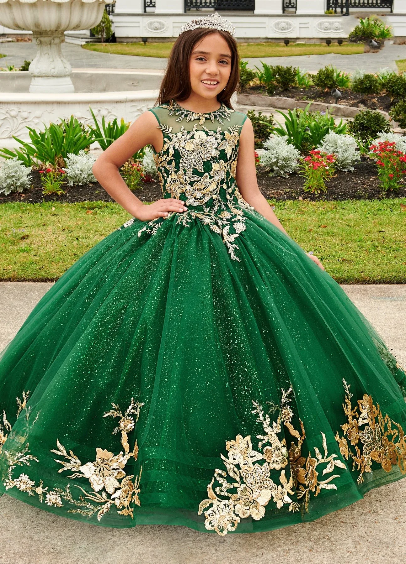 

Green Mini Quinceanera Dresses Ball Gown Scoop Tulle Appliques Flower Girl Dresses For Weddings Mexican Pageant Dresses Baby