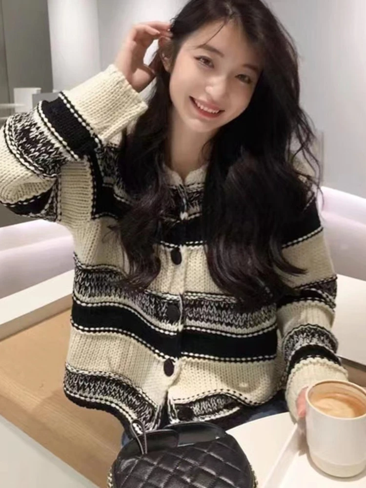 

Cardigan Women's Sweater Loose Fit O-neck Long Sleeve Single Breasted Striped Korean Fashion Y2k Clothing Winter Clothes Women