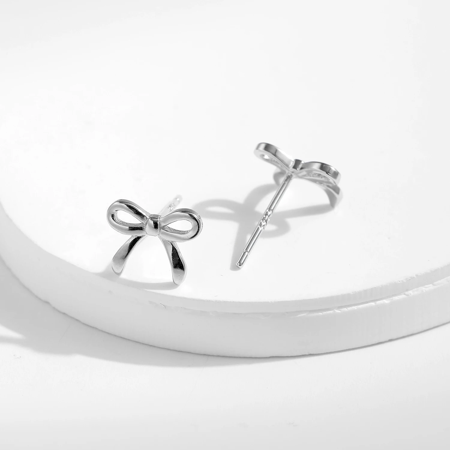 925 Sterling Silver Women's Silver Stud Earrings Cute Simple Exquisite Bowknot Hypoallergenic Fine Jewelry Accessories