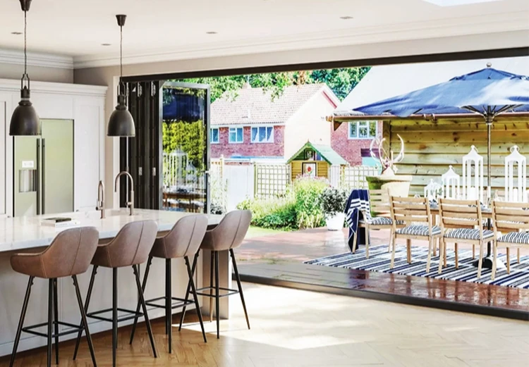 Cheap Screen Folding Aluminum Doors