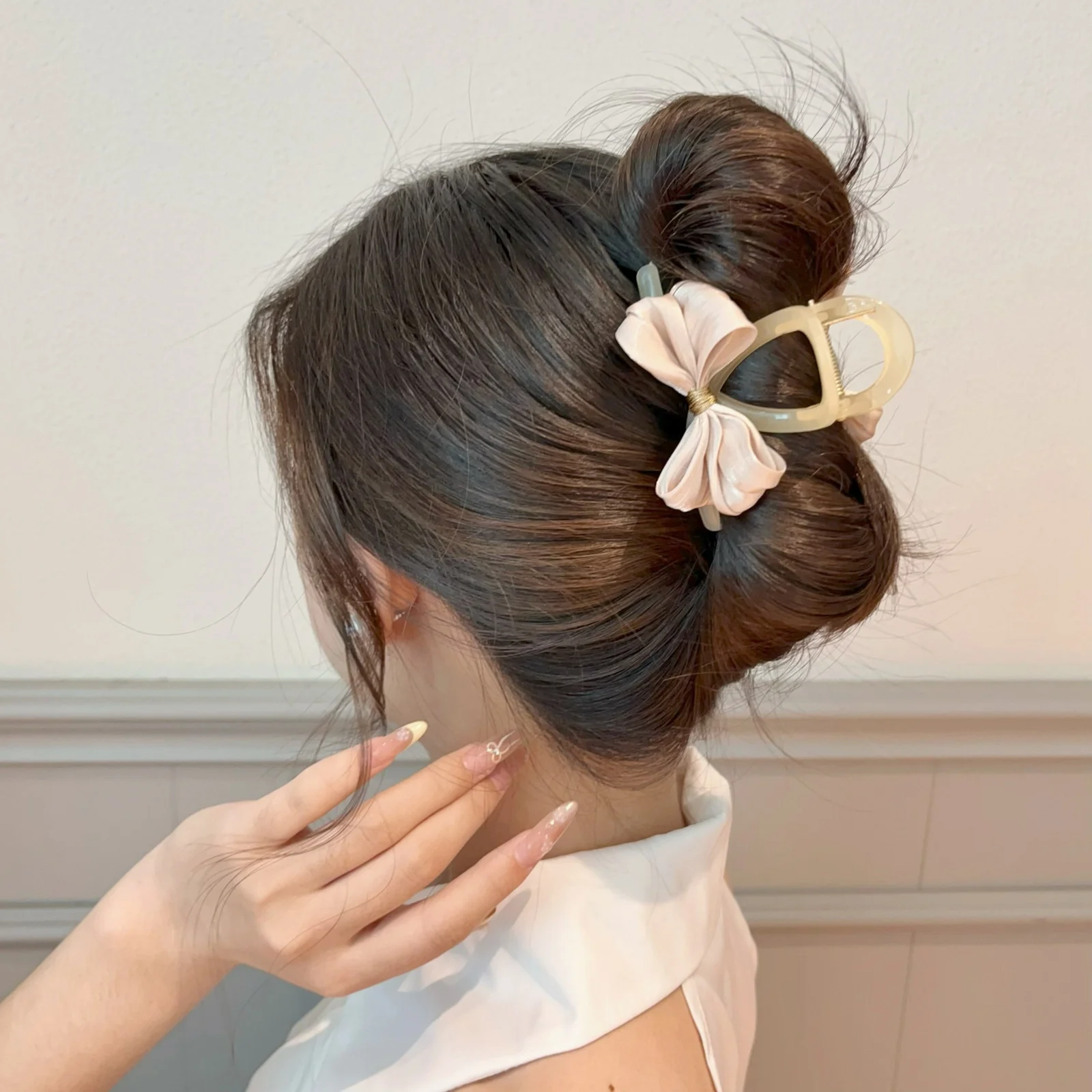 1PC Bow - Embellished Hair Clamps, Must - Have Hair Tools for Women's Gorgeous Bun Styles
