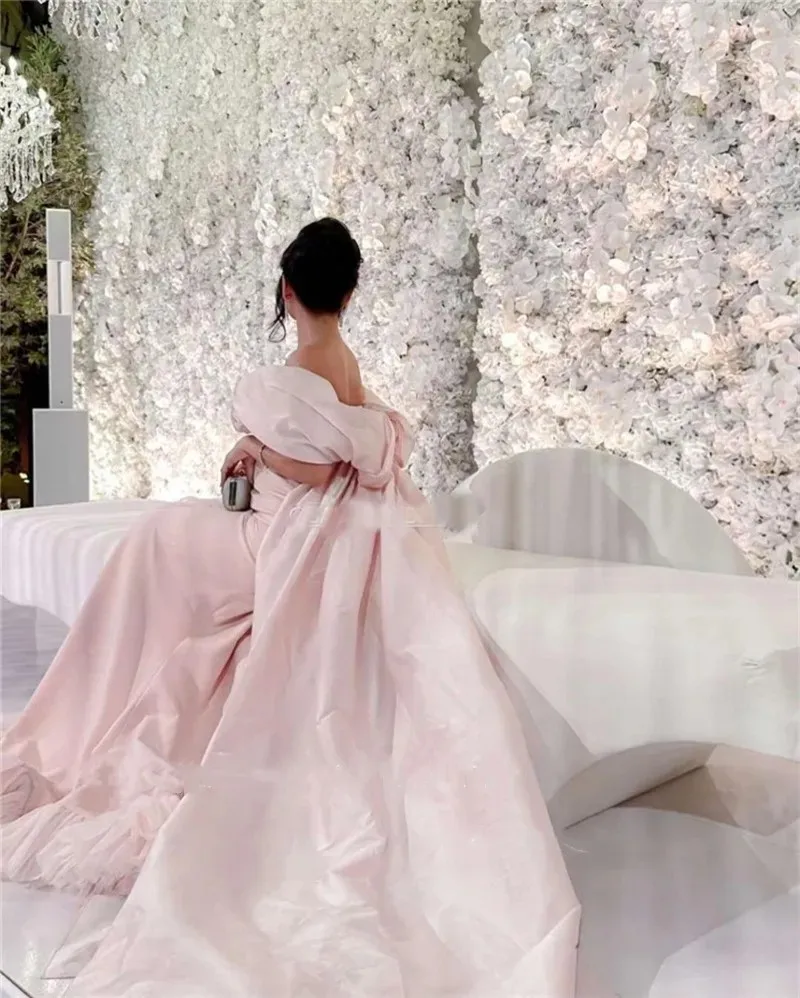 Рисунок 2 - Женское платье-Русалка на одно плечо