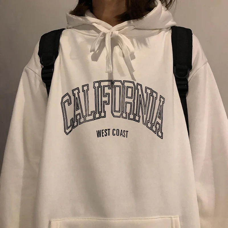 Рисунок 5 - Мужские толстовки