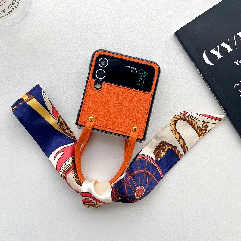 Hülle mit Gürtelschlaufen für Samsung Galaxy Z Flip 6 Z Flip 5 Z Flip 4 3 2 1 Hülle Stoßfeste Schale für Flip 2 Rückseite_voghion.com