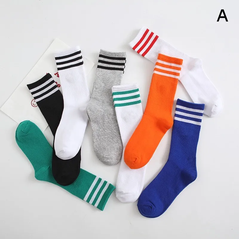 

Japanese Ins Tide Socks AD Clover Men and Women Cotton Socks Korean Version of Pure Color High Tube Sports Socks Black Socks