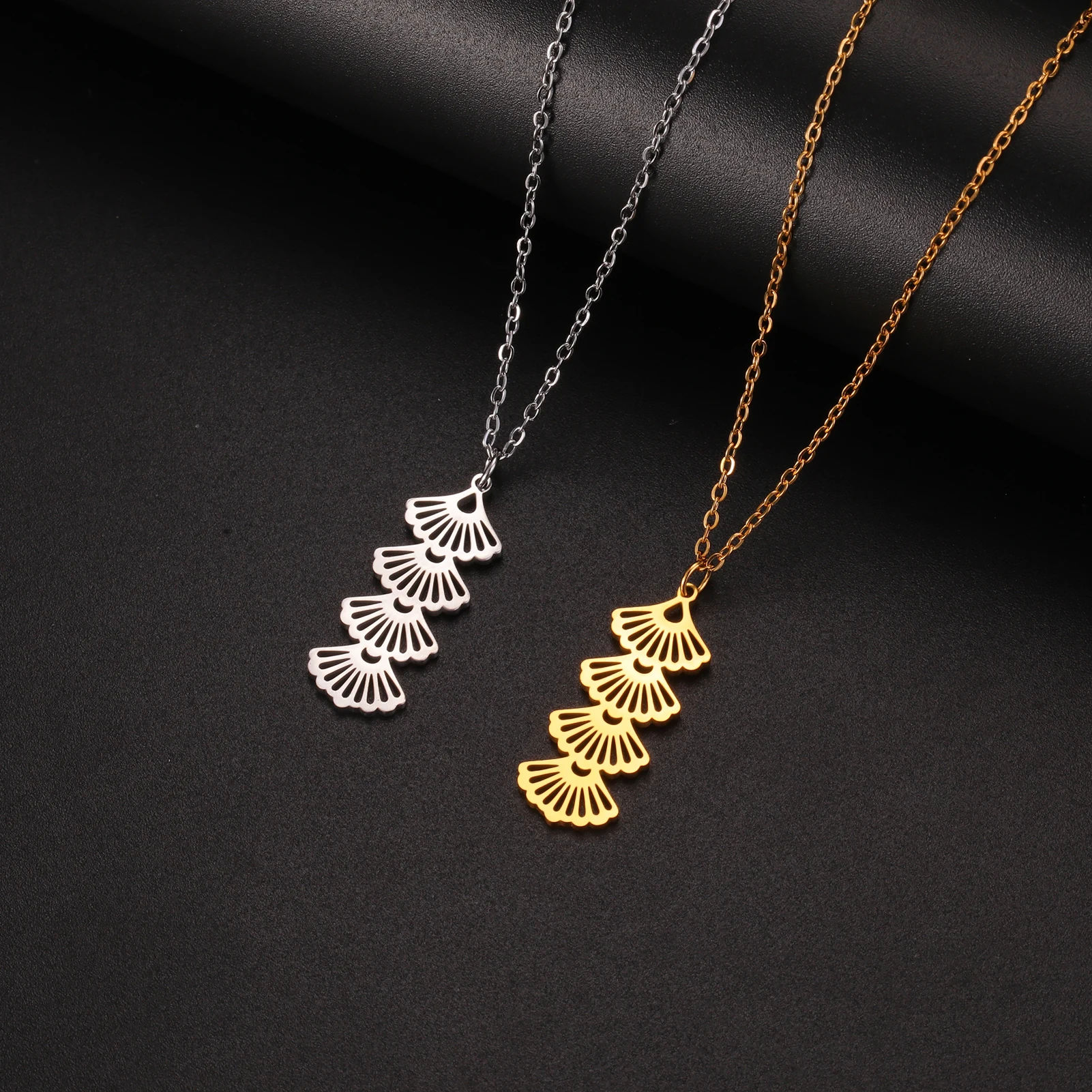 Multistrato Ginkgo Biloba Fan Blades Collana Con Ciondolo A Conchiglia Per Donna Accessori In Acciaio Inossidabile Catena A Maglie Gioielli Bohémien R