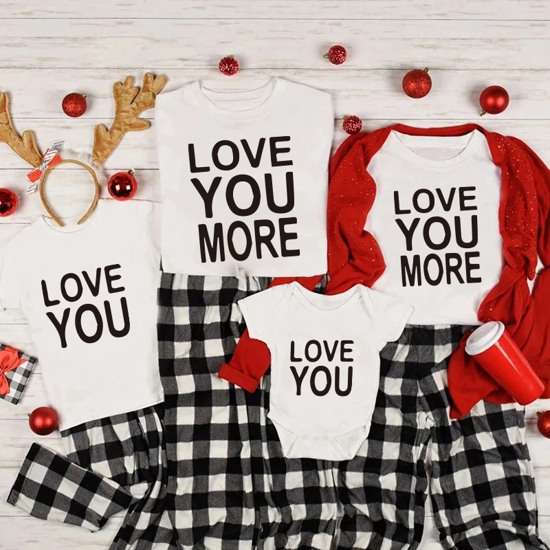 

New Father Mother Kids Baby 2023 Family Matching Clothes Short Sleeve Pregnancy Announcement Tops Family Look T-Shirts Outfits