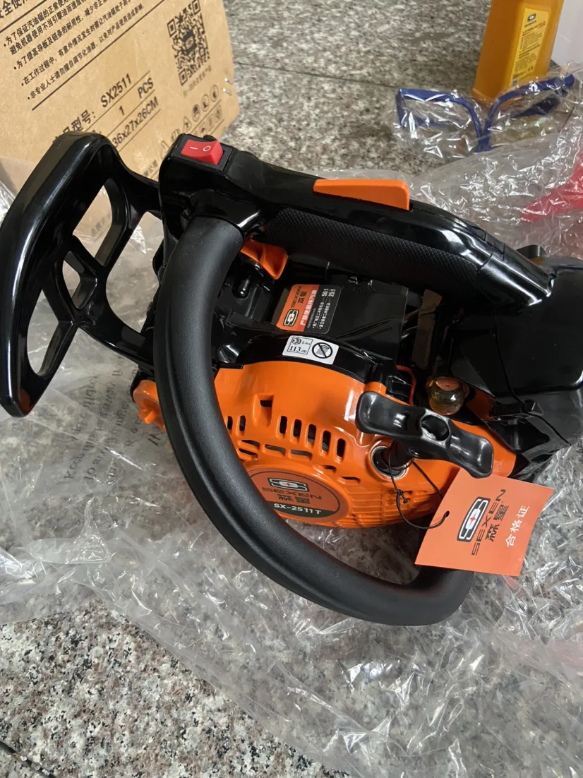 25cc High Power Gasoline chainsaw Handheld Wooden Cutter Home Portable Petrol Chainsaw Wood Cutting gasoline chainsaw