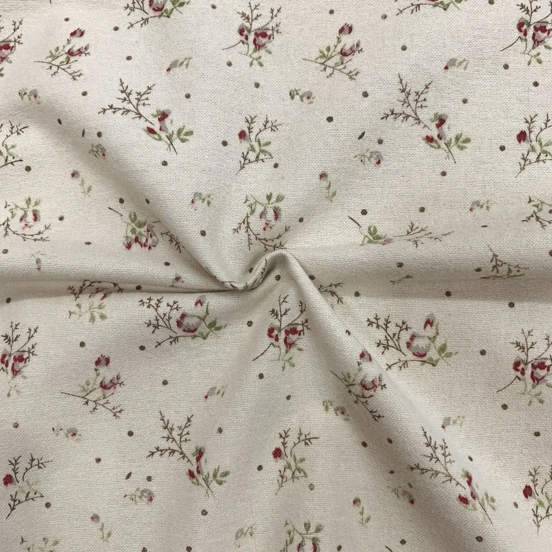 Pure Cotton Flocking Floral Print Fabric Women's Dress Children's Clothing Soft Hand Feeling Easy to Sew for Spring Autumn