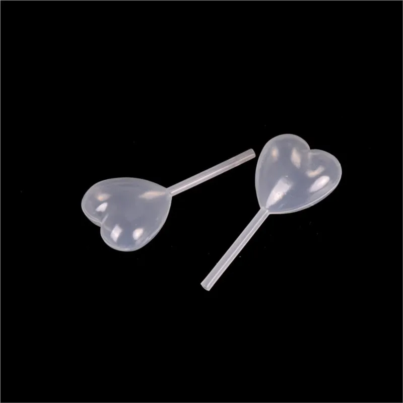 50pcs New Heart Shaped Squeeze 4ml Transfer Oils Liquid Pipettes Eye Dropper 4ML