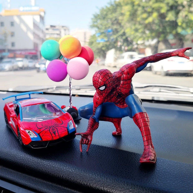 Décoration de voiture créative en tissage de marionnette Marvel Avenger  Spiderman, modèle fait à la main, décoration intérieure de voiture -  AliExpress