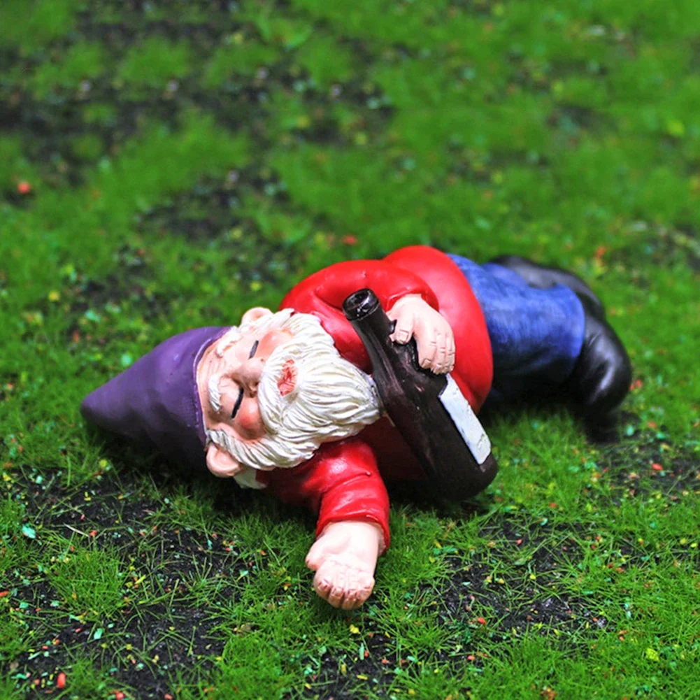 Fairy Garden Mini Gnomes Statue Resin Moss Micro Landscape Decoration Outdoor Fairy Miniature Dwarf Figurine Resin Ornaments