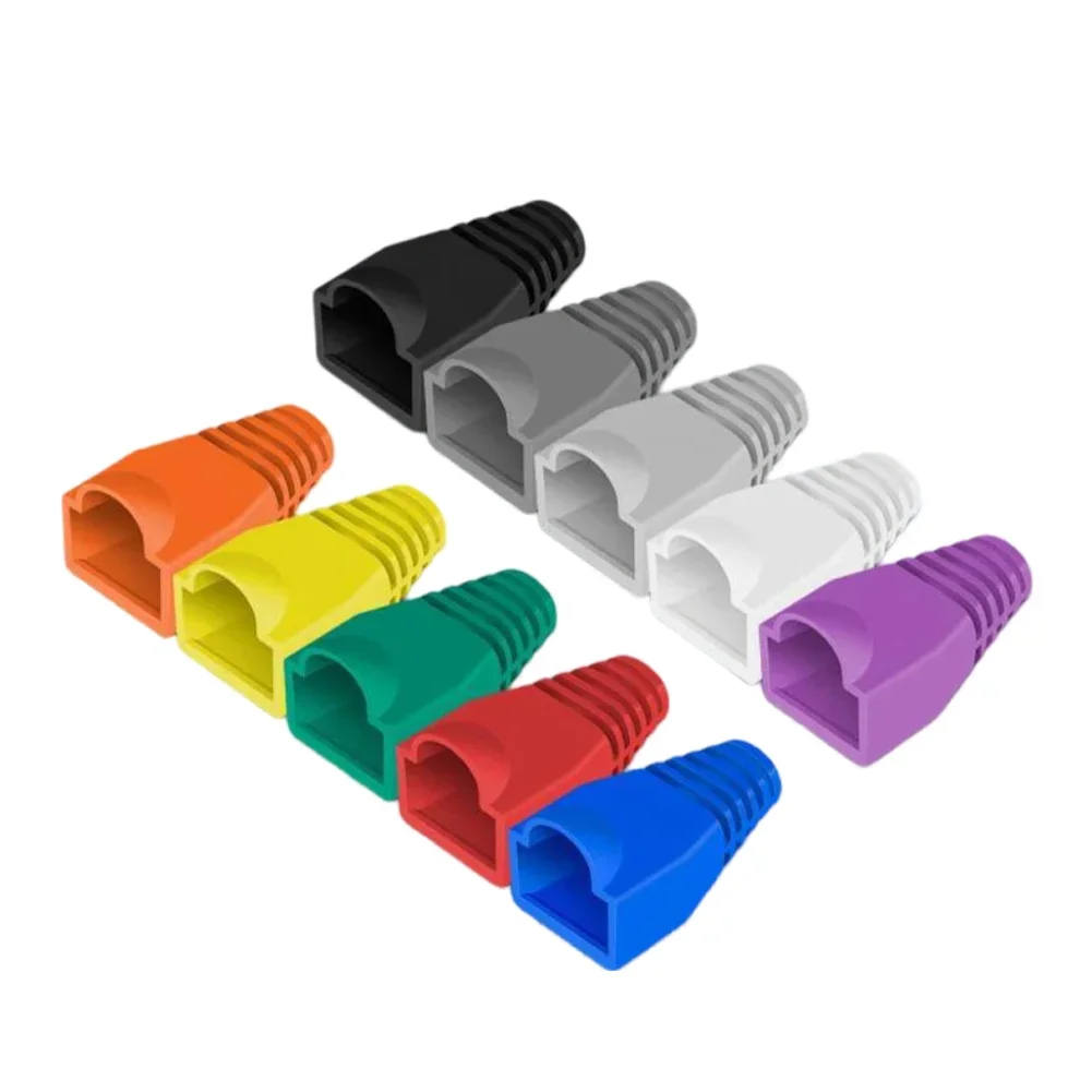 Cappucci RJ45 di colori misti in un mucchio