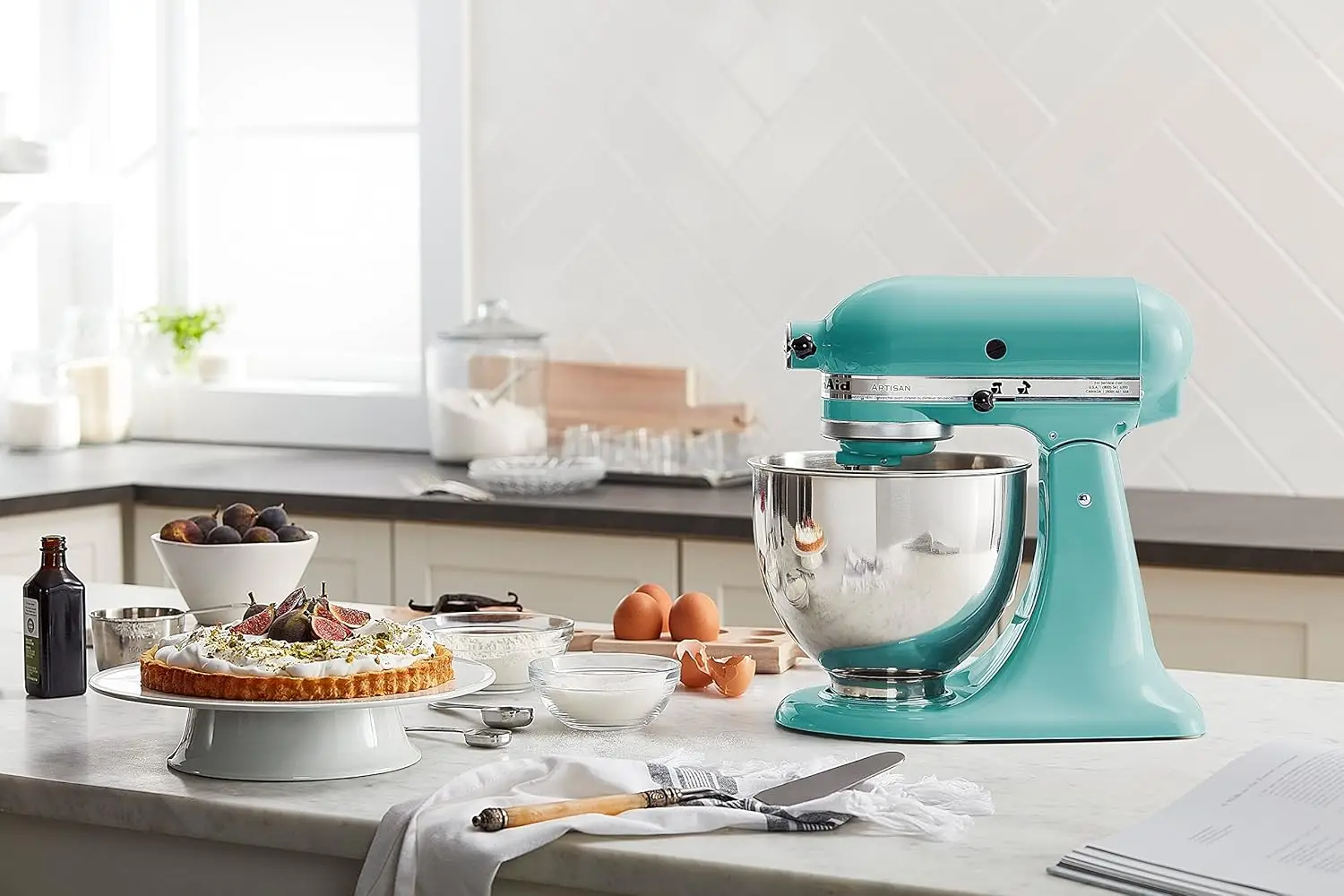 Artisan Series 5 Quart Tilt Head Stand Mixer with Pouring Shield KSM150PS, Removable bowl, Aqua Sky 5