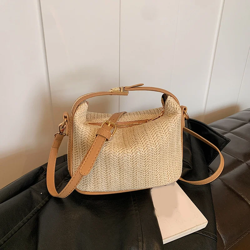 Straw Crossbody Bag For Women Fashion Bohemian Small Knitting Summer Purse And Handbag Ladies Casual Vacation Bucket Beach Bags