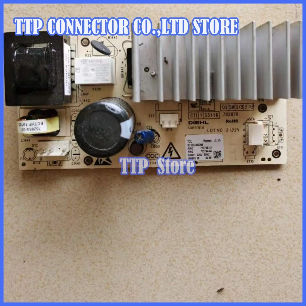 

3C102-000296772738-12