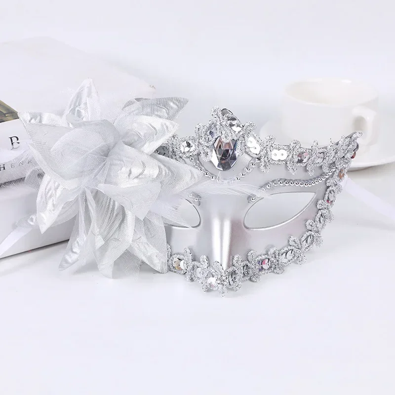 Halloween Prinzessin Halbe Gesichtsmaske Maske Tanz Lilie Blumenmaske Party Sexy Kleid Tragen Passende Maske Cosplay Zubehör – Detail 6