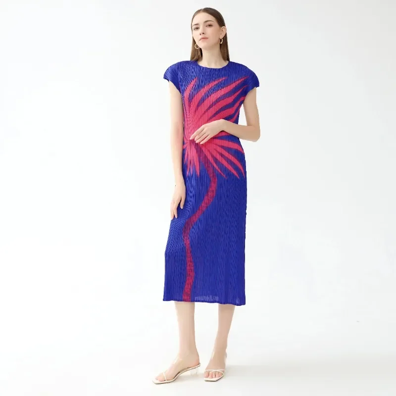 

Miyake Pleated Sunflower Print Dress Women's Summer Loose Straight Tube Versatile Mid Length Dress