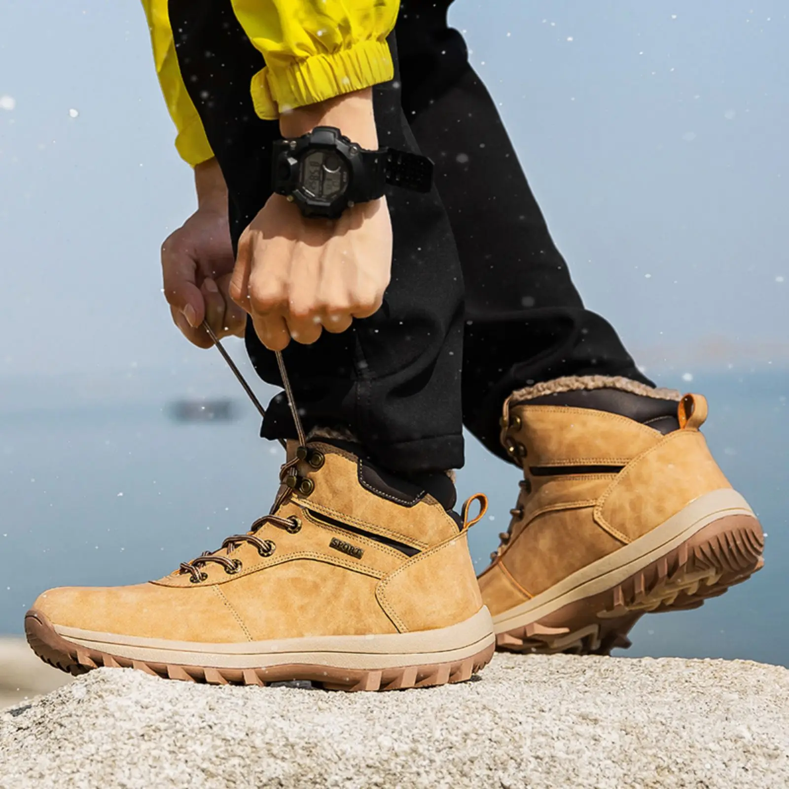 Hiking shoes Snow boots Men's Hiking Shoes Winter Outdoor Snow Boots Imitation Leather PU Upper Waterproof Non-slip Sole Warm Short Velvet Lnside
