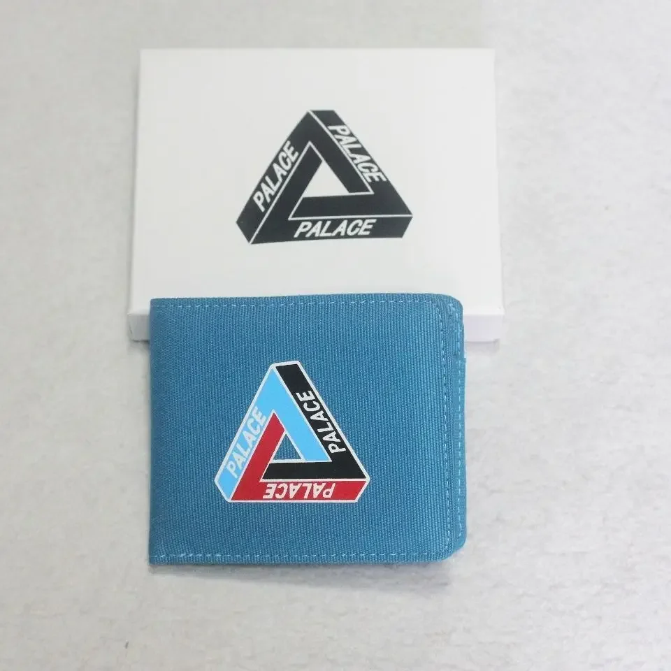 Рисунок 3 - Модный брендовый красочный короткий