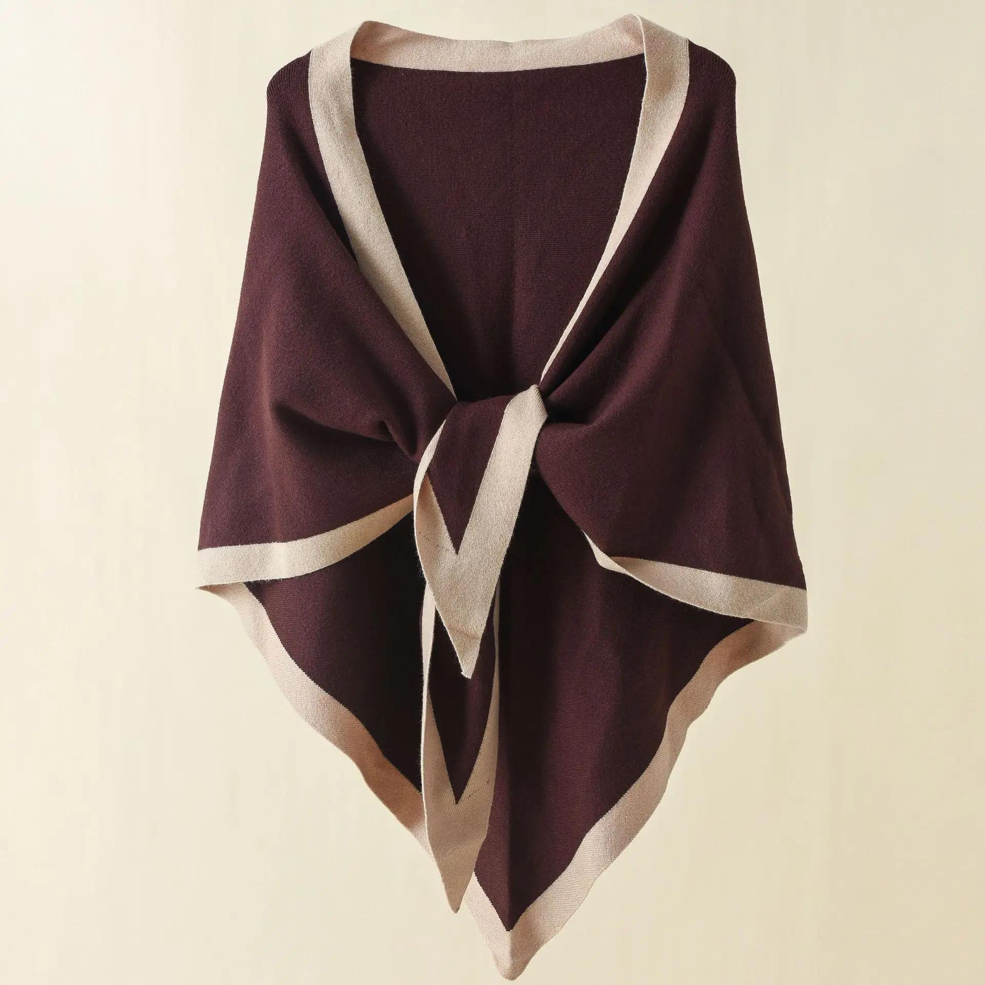 

2022 Spring Autumn New Imitation Cashmere Female Cloak Triangular Cape Air Conditioning Room Cloak Poncho Capes Coffee