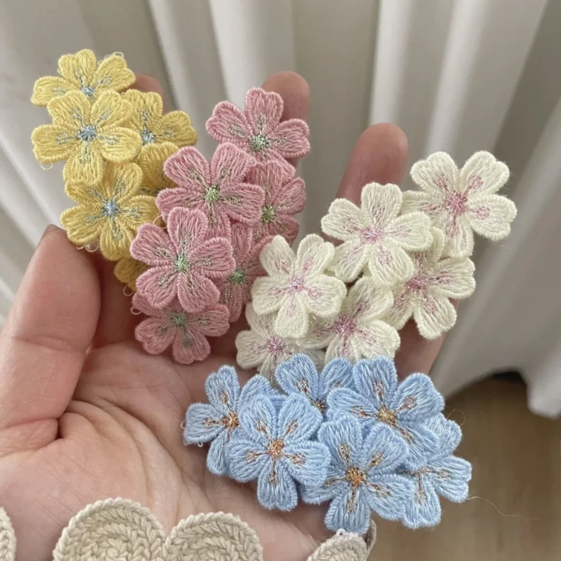 Gentle Pink Cherry Blossom Hairpin Sweet Embroidery Flower Knitted Children's Headgear Hair Accessories Bangs Side Clip