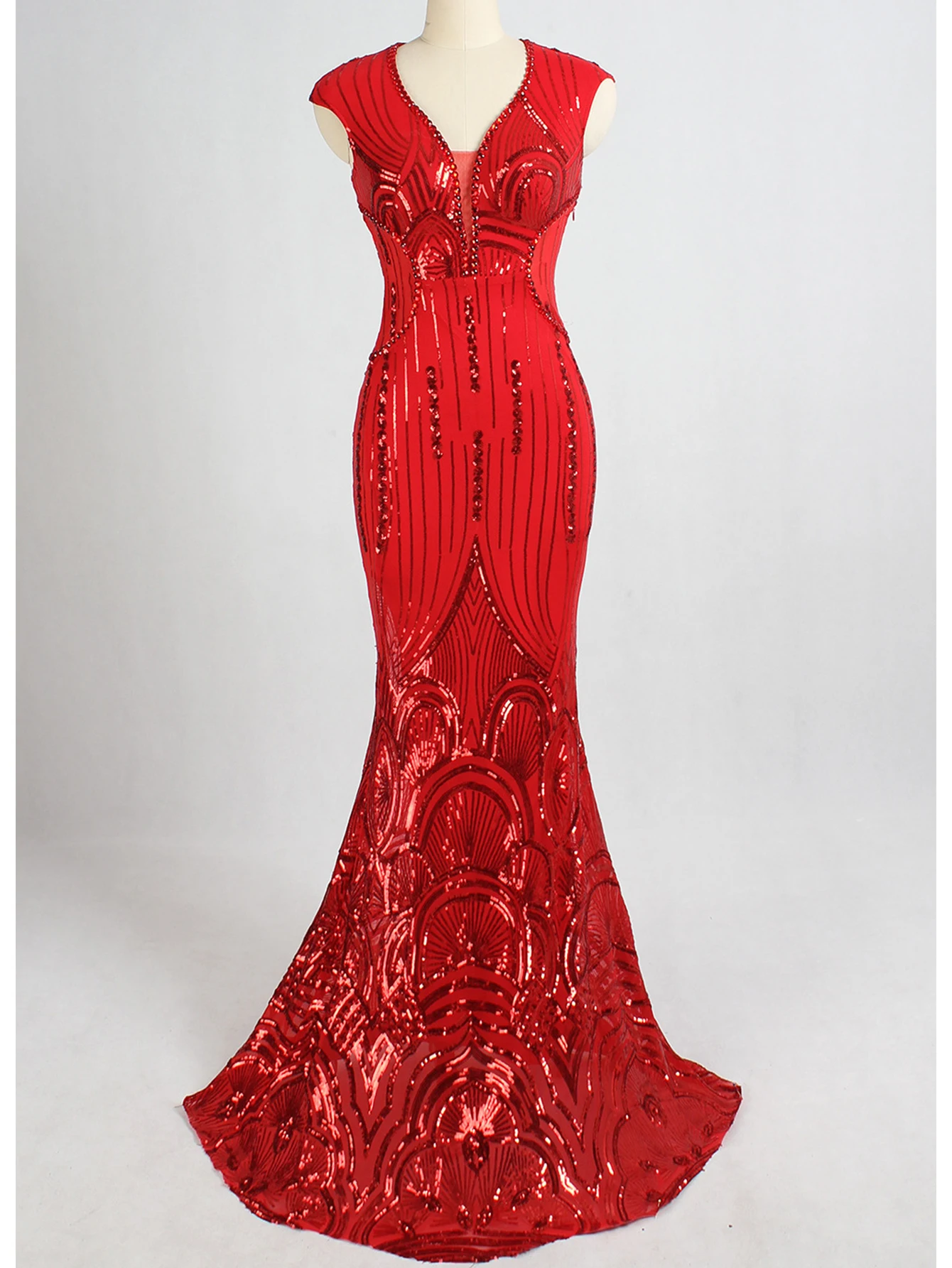 فستان سهرة ترتر أسود sequins runway