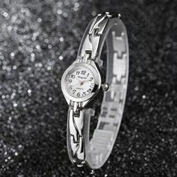 Elegant Gold Vintage Women's Quartz Watch with Patterned Bracelet (TMC391 Silver)