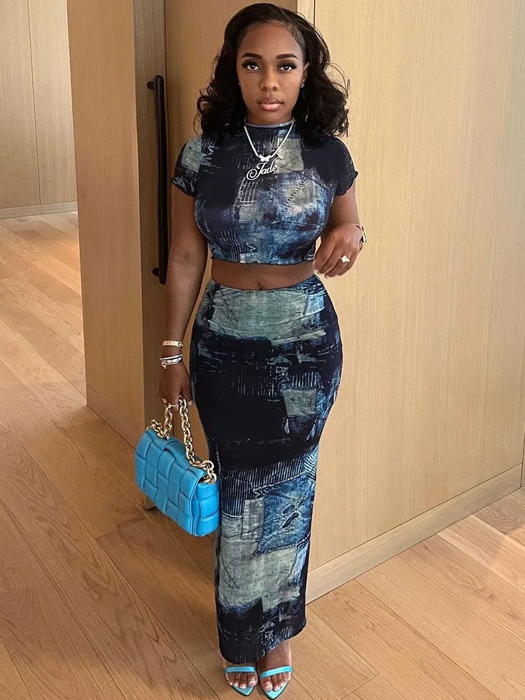 

Женский комплект из 2 предметов, голубой комплект из футболки с коротким рукавом и круглым вырезом и облегающей Юбки миди из искусственных джинсов с 3D принтом, уличная одежда